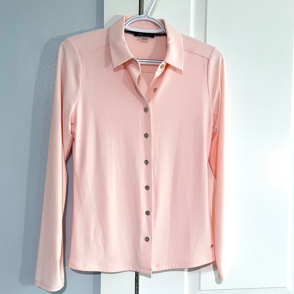 Tommy Hilfiger Women's Soft Work Long Sleeve Knit Button down Top, NWOT